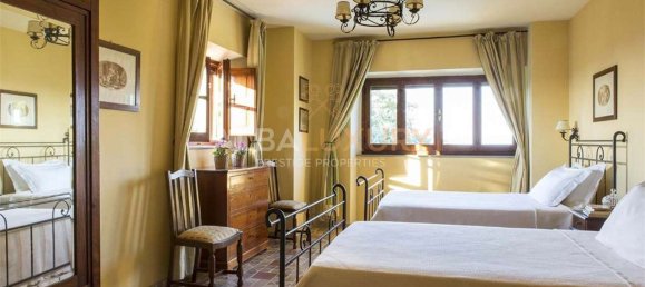 Вилла с 15 спальнями в Читта делла Пьеве, Италия № 163136 25