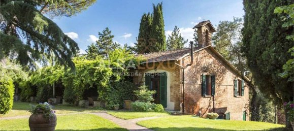 Вилла с 15 спальнями в Читта делла Пьеве, Италия № 163136 6