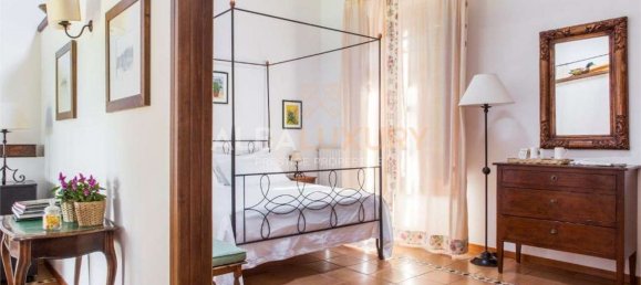 Вилла с 15 спальнями в Читта делла Пьеве, Италия № 163136 28