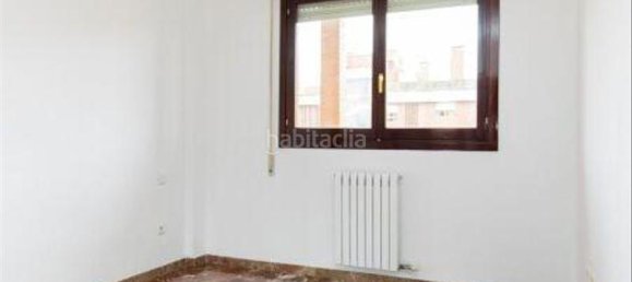 1 bedroom Apartment in Zaragoza, Spain No. 168668 6