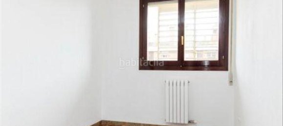 1 bedroom Apartment in Zaragoza, Spain No. 168668 12