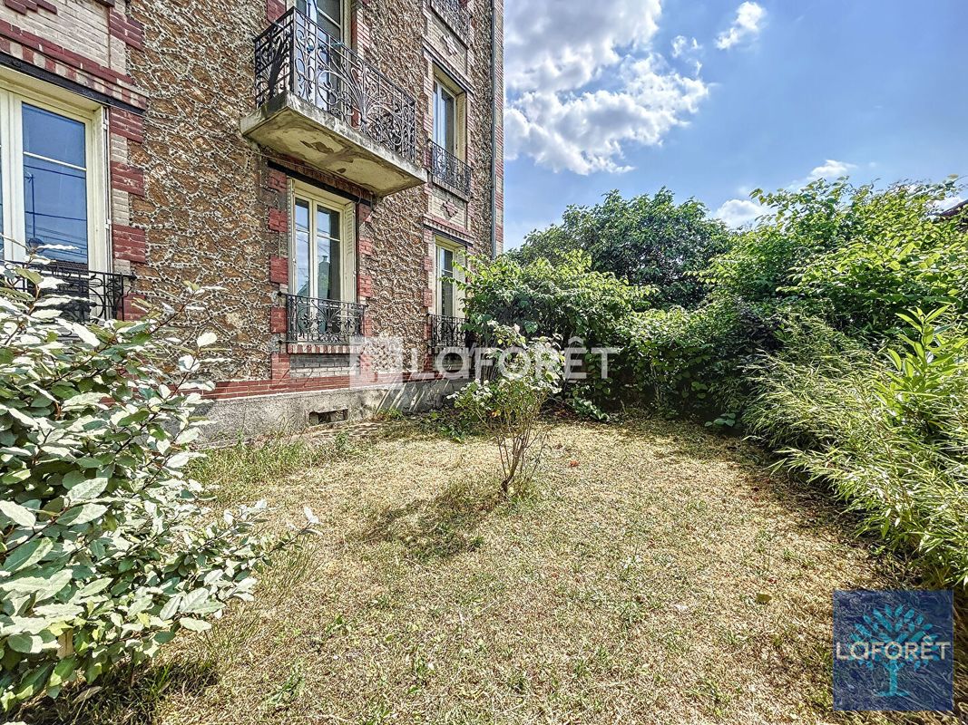 Apartamento de 2 dormitorios en Juvisy-sur-Orge, France No. 166055