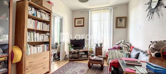 Apartamento de 2 dormitorios en Juvisy-sur-Orge, France No. 166055 3