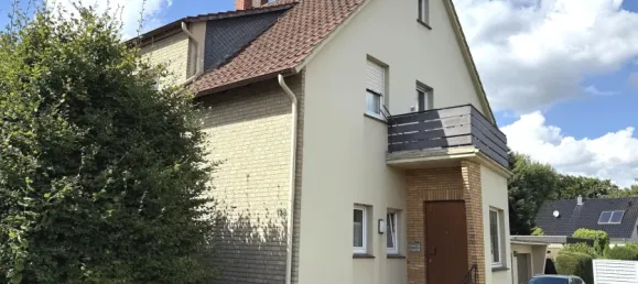 8 rooms Townhouse in Bielefeld, Germany No. 287002 4