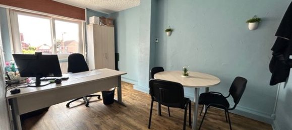 Oficina en Auchy-les-Mines, France 130 m² No. 309590 5