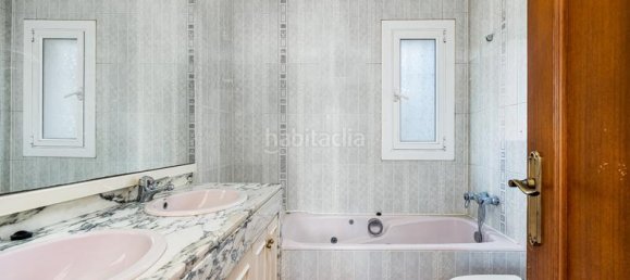 5 bedrooms House in Sant Vicenc De Montalt, Spain No. 77614 13