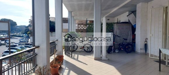 3 bedrooms Apartment in Rome, Italy No. 95858 13