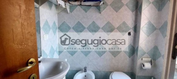 3 bedrooms Apartment in Rome, Italy No. 95858 11