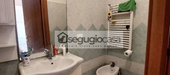 3 bedrooms Apartment in Rome, Italy No. 95858 5