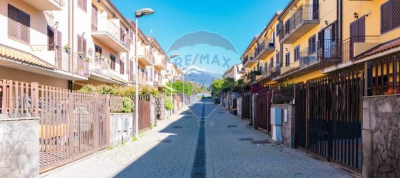 4 غرف نوم منزل في Mascalucia, Italy رقم 121174 39