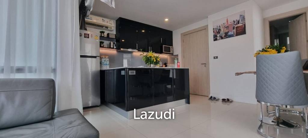 2 bedrooms Condo in Bang Lamung, Thailand No. 15450