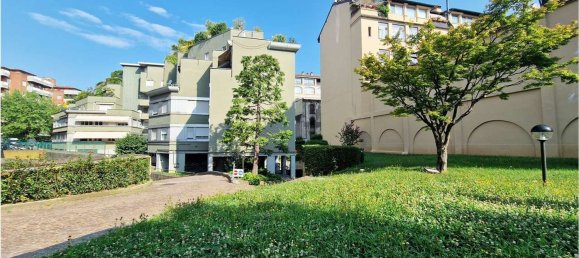 2-salle Appartement à Bergamo, Italy No. 266988 88