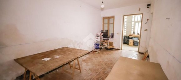 Дом с 5 комнатами в Монтанаро, Италия № 158439 10