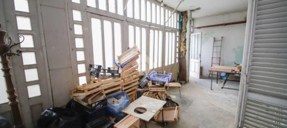 Дом с 5 комнатами в Монтанаро, Италия № 158439 6