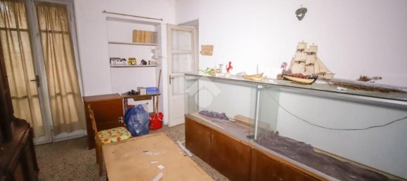 Дом с 5 комнатами в Монтанаро, Италия № 158439 29