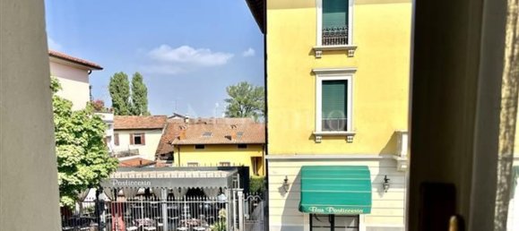 8 غرف نوم منزل في Brescia, Italy رقم 365368 43