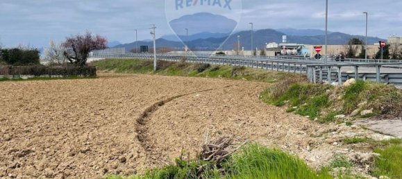 Земельный участок 11670м² в Калуско д’Адда, Италия № 210140 11