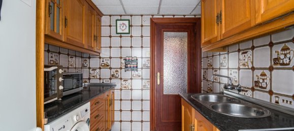 4 bedrooms House in Granada, Spain No. 166651 8