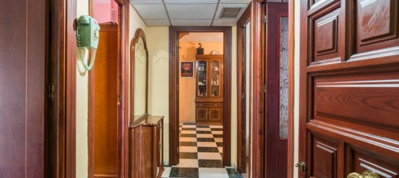 4 bedrooms House in Granada, Spain No. 166651 3