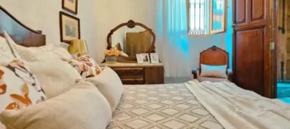 5 bedrooms Townhouse in Valencia, Spain No. 133509 3