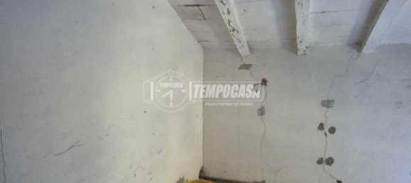 3 bedrooms Apartment in Fornovo di Taro, Italy No. 349735 4