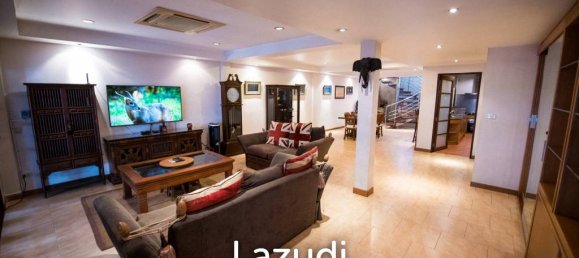 4 bedrooms Bungalow in Bangkok, Thailand No. 17342 4