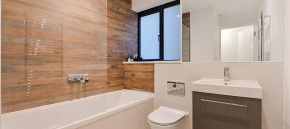 1 bedroom Apartment in Epsom, United Kingdom No. 9729 8