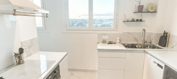 2 bedrooms Apartment in Dreux, France No. 220021 6