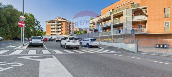 3 rooms Apartment in Rome, Italy No. 295487 21