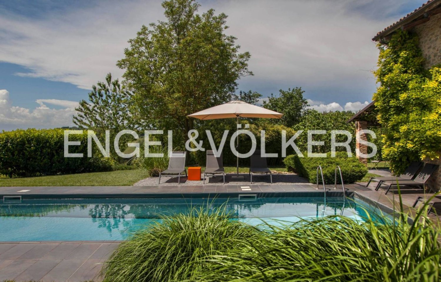 8 chambres Maison à Lequio Berria, Italy No. 103951