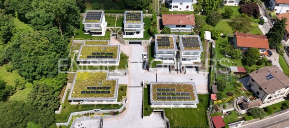 4 غرف نوم فيلا في Casnate con Bernate, Italy رقم 126685 5