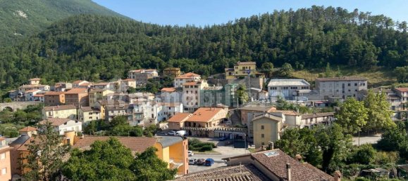 4 bedrooms House in Gualdo Tadino, Italy No. 353583 36