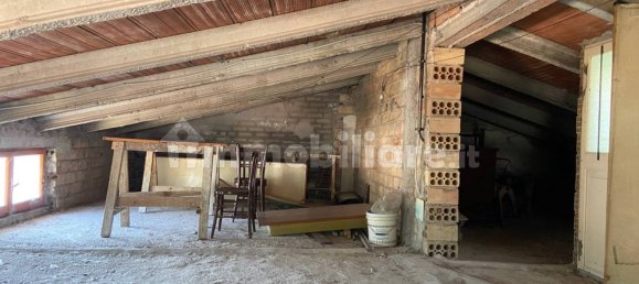 4 bedrooms House in Gualdo Tadino, Italy No. 353583 45