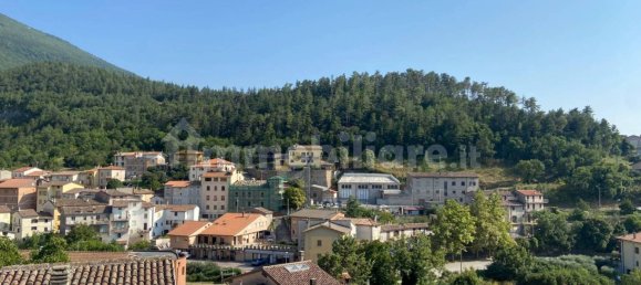 4 bedrooms House in Gualdo Tadino, Italy No. 353583 10