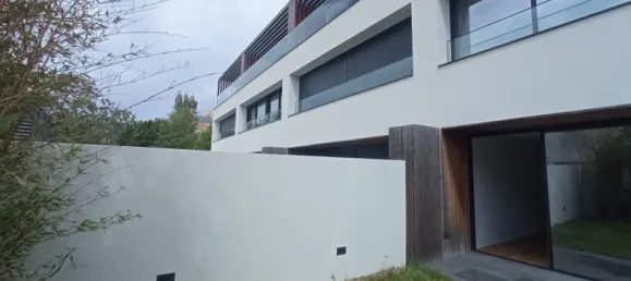 5 bedrooms House in Porto, Portugal No. 15298 30