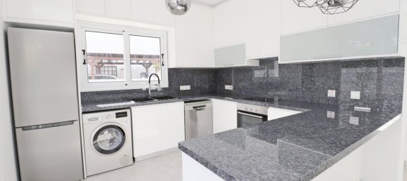 3 bedrooms Villa in Coral Bay, Cyprus No. 22574 10