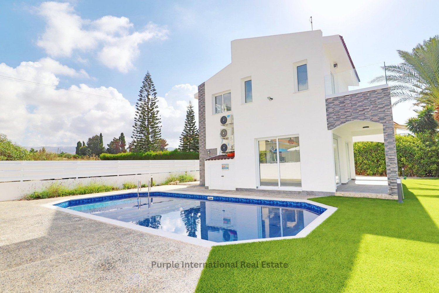 3 bedrooms Villa in Coral Bay, Cyprus No. 22574