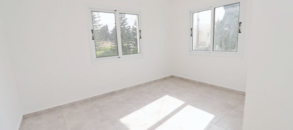 3 bedrooms Villa in Coral Bay, Cyprus No. 22574 13