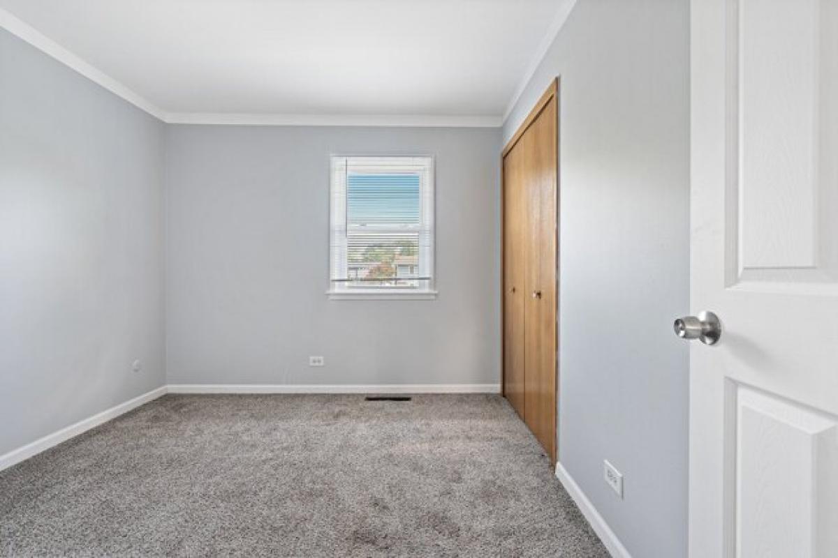 3 bedrooms House in Oak Forest, USA No. 402280