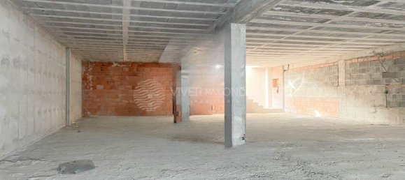 256m² Commercial property in Vizela, Portugal No. 30761 5