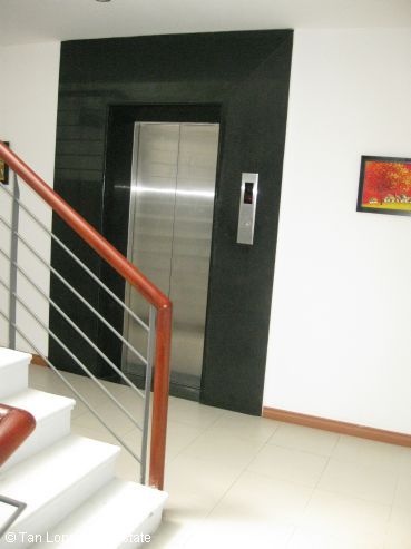 2 bedrooms Apartment in Tay Ho, Vietnam No. 6465