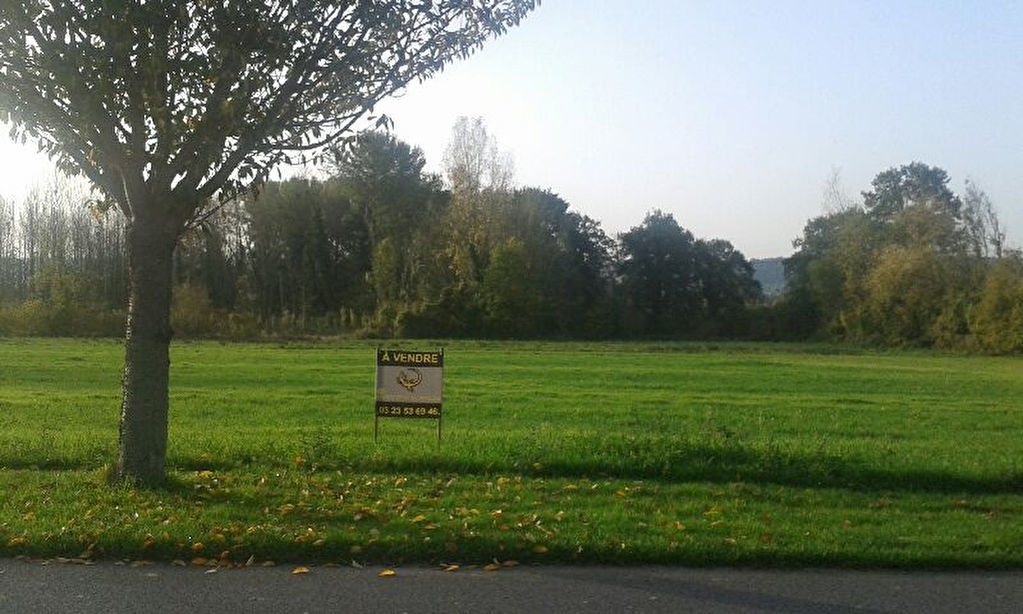  Land in Soissons, France No. 94029