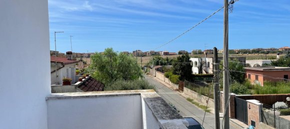 Дом с 3 спальнями в Ардеа, Италия № 341800 12