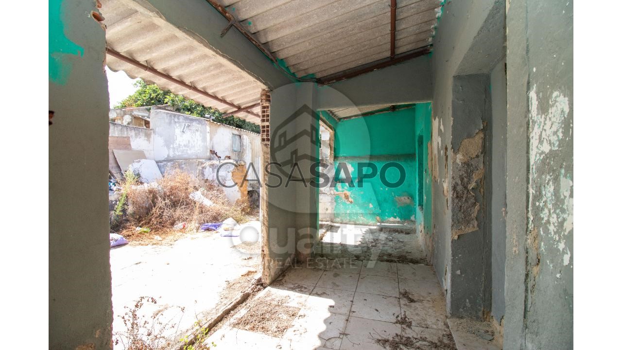 4 bedrooms House in Barreiro, Portugal No. 350113