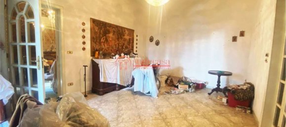 Apartamento de 5 habitaciónes en Trani, Italy No. 78800 10