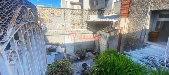 Apartamento de 5 habitaciónes en Trani, Italy No. 78800 31