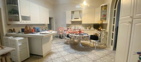 Apartamento de 5 habitaciónes en Trani, Italy No. 78800 16
