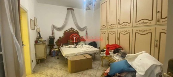 Apartamento de 5 habitaciónes en Trani, Italy No. 78800 18