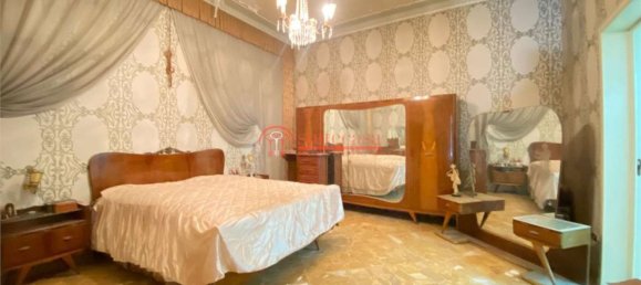 Apartamento de 5 habitaciónes en Trani, Italy No. 78800 17