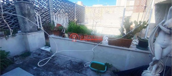 Apartamento de 5 habitaciónes en Trani, Italy No. 78800 32